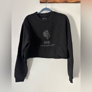 Darc Sport SHE Wolves cropped crewneck sweatshirt